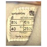 Collection of 10 Pairs Women