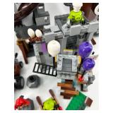 LEGO Angry Birds Movie Bundle with Manuals and Minifigures