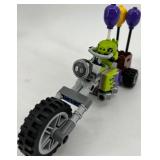 LEGO Angry Birds Movie Sets 75822 and 75823 with Minifigures and Instructions