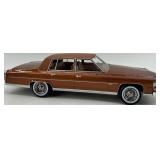 Limited Edition 1:18 Model Cars Set with Cadillac Fleetwood Brougham