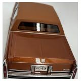 Limited Edition 1:18 Model Cars Set with Cadillac Fleetwood Brougham