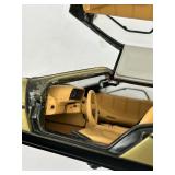 Limited Edition 1:18 Model Cars Set with Cadillac Fleetwood Brougham