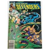 Collection of 19 Marvel The Defenders and The New Defenders Comic Books