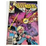 Collection of 19 Marvel The Defenders and The New Defenders Comic Books