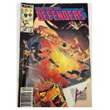 Collection of 19 Marvel The Defenders and The New Defenders Comic Books