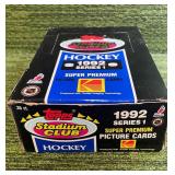 1992 Topps Stadium Club Hockey Box- 36 packs
