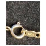 10K Yellow Gold Diamond Cluster Pendant Necklace. 16"