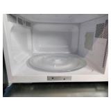 Magic Chef 1.6 cu. ft. Countertop Microwave Oven in Black