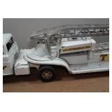 Vintage Tonka Hydraulic Aerial Ladder Fire Truck