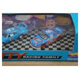 Hot Wheels the Petty Racing Family Set