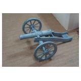 Vintage Lead Cannon & Soldiers
