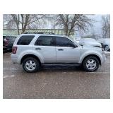 2010 FORD ESCAPE XLT *All Wheel Drive* (NO RESERVE)