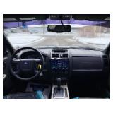 2010 FORD ESCAPE XLT *All Wheel Drive* (NO RESERVE)