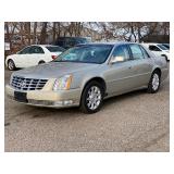2009 CADILLAC DTS PREMIUM LUXURY (NO RESERVE)