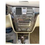 2009 CADILLAC DTS PREMIUM LUXURY (NO RESERVE)