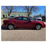 2004 PONTIAC GRAND PRIX GT1 *No Accidents* (NO RESERVE)