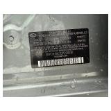 2013 HYUNDAI ELANTRA GLS (NO RESERVE)