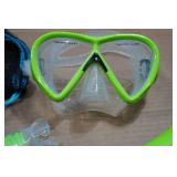 Cressi BluLove Snorkel, Fins, and Mask Set - 9-13