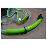 Cressi BluLove Snorkel, Fins, and Mask Set - 9-13