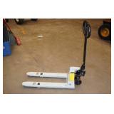 Roughneck Pallet Jack