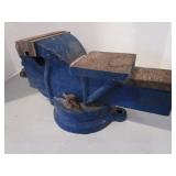 Bench Vise