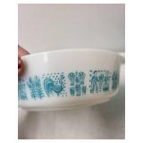 Set of 5 Vintage Pyrex Amish Butterprint Mixing Bowls and Casseroles