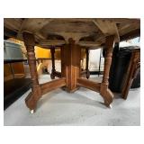 Antique Wooden Dining Table with Ornate Pedestal Base, 2 leaves