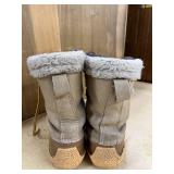 Sorel Insulated Winter Boots with Faux Fur Lining