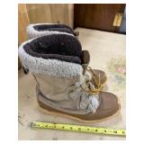 Sorel Insulated Winter Boots with Faux Fur Lining