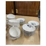 Homer Laughlin Rhythm Lotus Thai Dinnerware Set