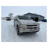 2000 Chevrolet Suburban 2500