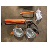 HDX 1200-Watt Halogen Tripod Work Light Missing Parts    Customer Returns See Pictures