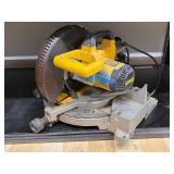 DeWalt DW703 10-Inch Compound Miter Saw Powerful and Reliable Tool