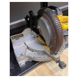 DeWalt DW703 10-Inch Compound Miter Saw Powerful and Reliable Tool