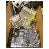 Comprehensive Tool Set with Husky Stubby Set, Flexible Lights, Torch, and Johnson Level for DIY Enthusiasts