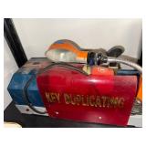 Key Duplicating Machine with Shield and Lamp