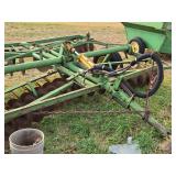 John Deere® 12