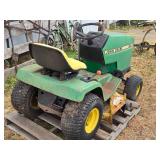 John Deere® 160 Gasoline Lawn Tractor