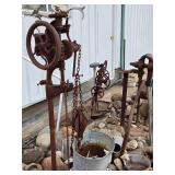 Lot of (3) Yard Décor