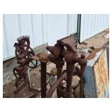 Lot of (3) Yard Décor