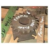 Farm-All Corn Pickers (x2), Super A Parts