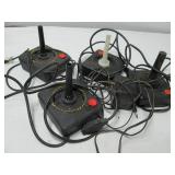 ATARI 2600 CONTROLERS