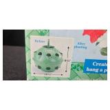 Ball Planter Garden Sphere Kit with Removable Hanger