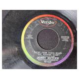 Collection of Vintage 45 RPM Vinyl Records - Motown, Beach Boys, Soul & More - in case records have no covers