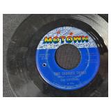 Collection of Vintage 45 RPM Vinyl Records - Motown, Beach Boys, Soul & More - in case records have no covers