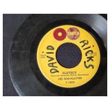 Collection of Vintage 45 RPM Vinyl Records - Motown, Beach Boys, Soul & More - in case records have no covers