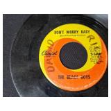 Collection of Vintage 45 RPM Vinyl Records - Motown, Beach Boys, Soul & More - in case records have no covers