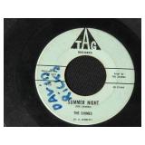 Collection of Vintage 45 RPM Vinyl Records - Motown, Beach Boys, Soul & More - in case records have no covers