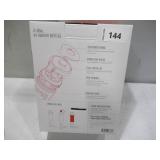 NEW Gatorade GX 30 oz. Montage Water Bottles, 2 Pack - Black and White