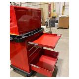 Work bench with drawers (594304)